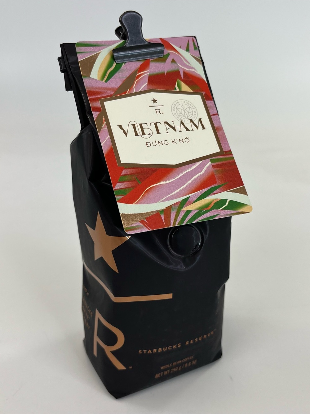 Starbucks Reserve Vietnam Dung K’no Whole Bean Coffee 8.8 oz Best by 4/2026